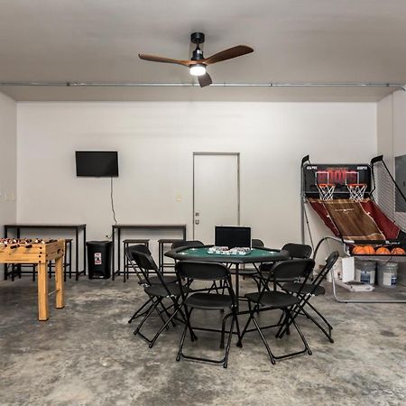 Amazing Downtown Location For Groups! Villa Little Rock Exterior photo
