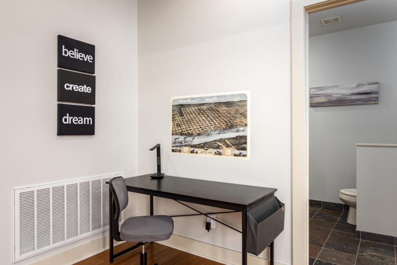Amazing Downtown Location For Groups! Villa Little Rock Exterior photo